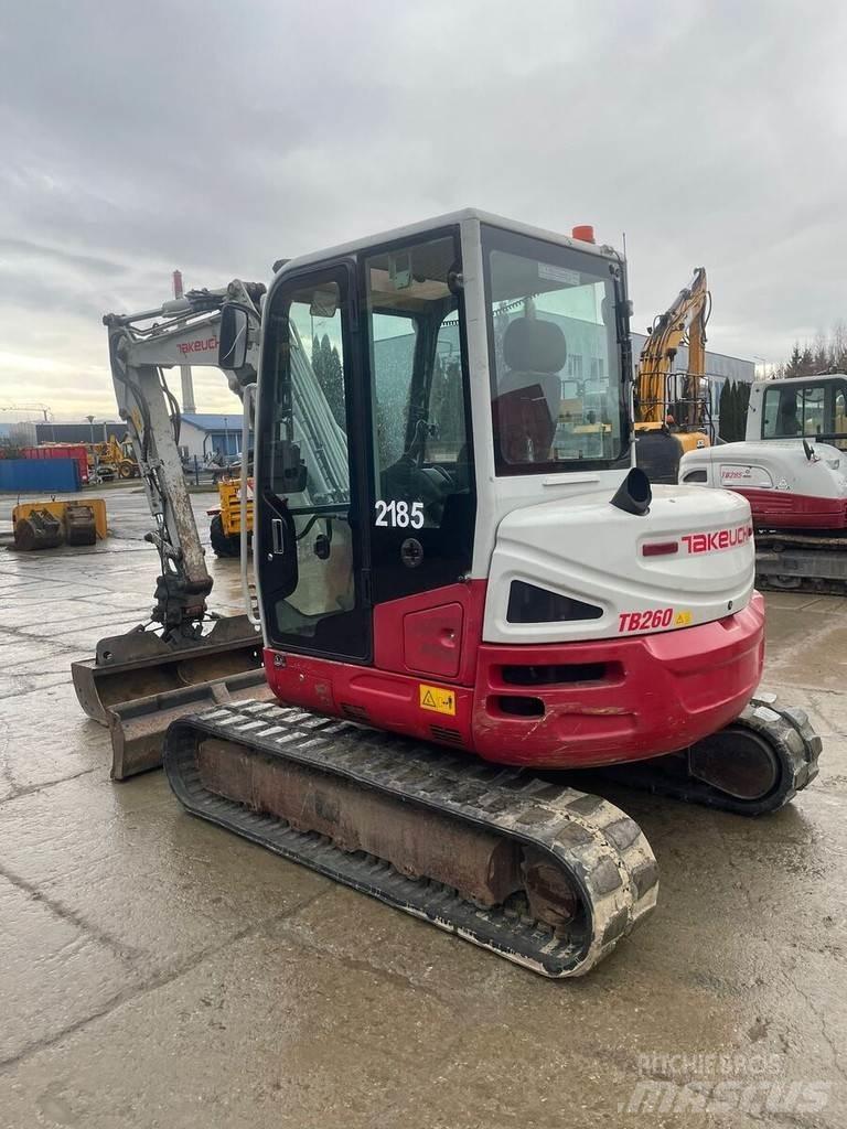 Takeuchi TB260 Mini bagri <7t