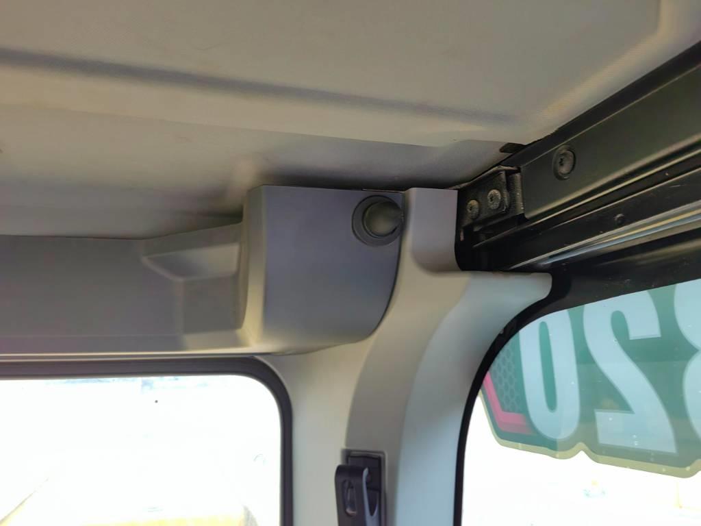 CAT 320 Bagri goseničarji