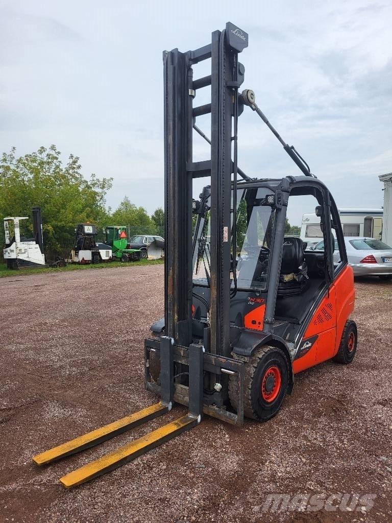 Linde H30D-02 EVO Dizelski viličarji