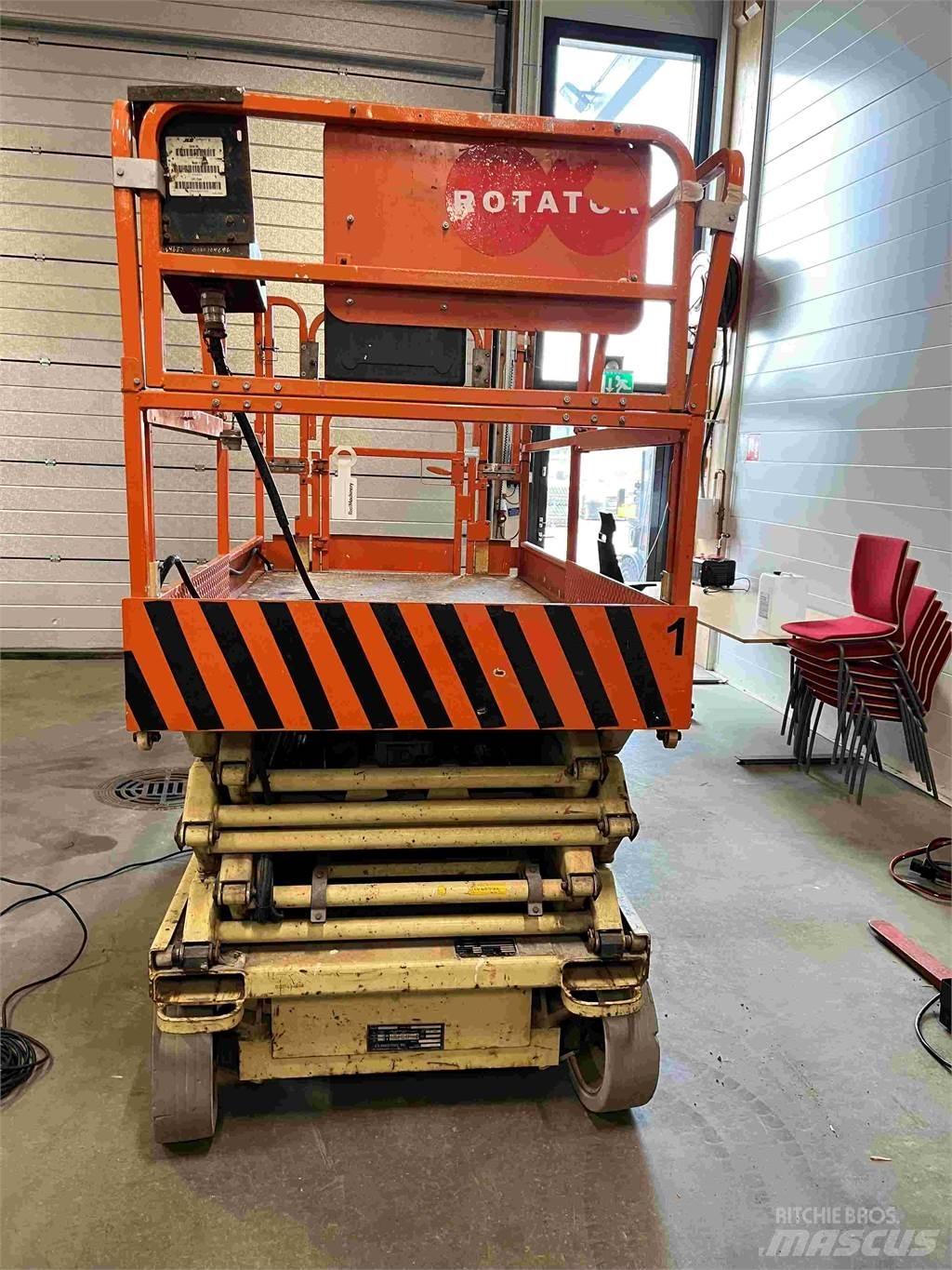 JLG 2646E2 Škarjaste dvižne ploščadi