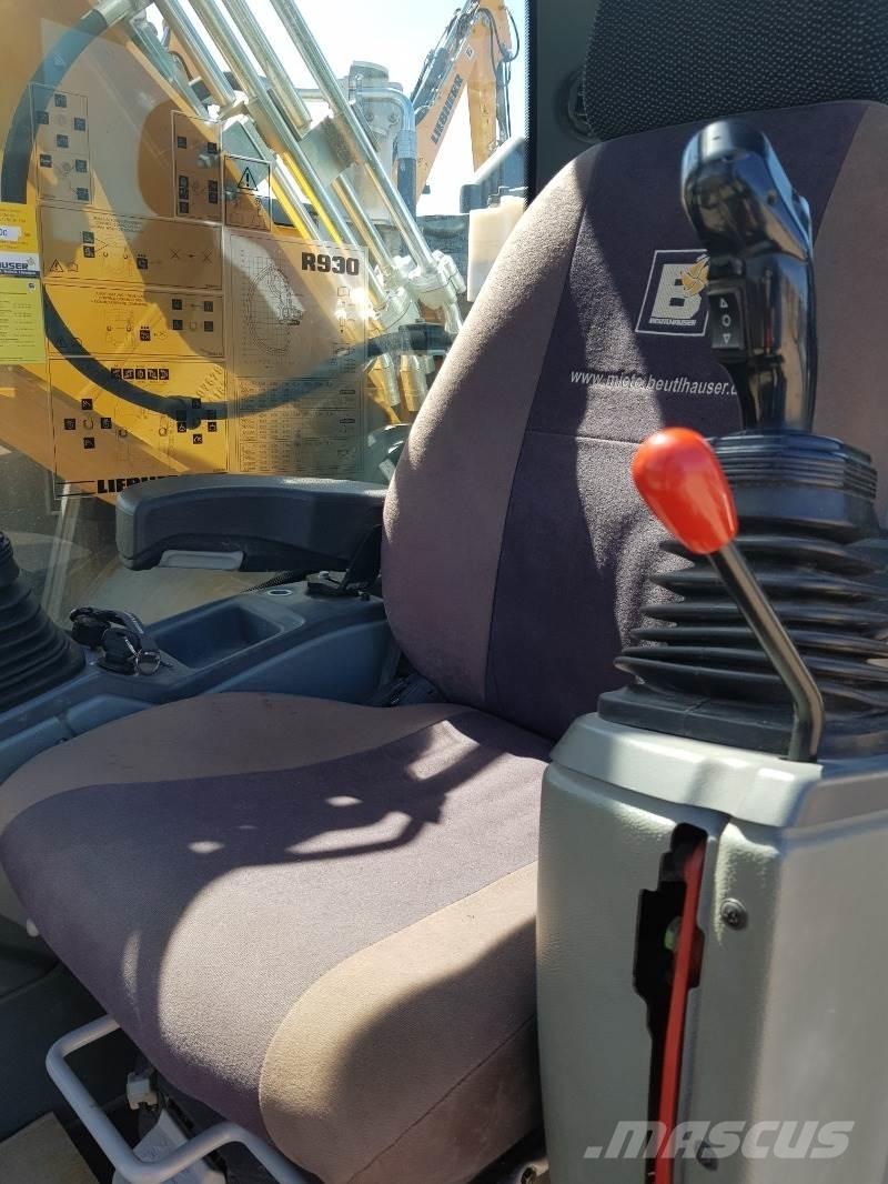 Liebherr R930 Bagri goseničarji