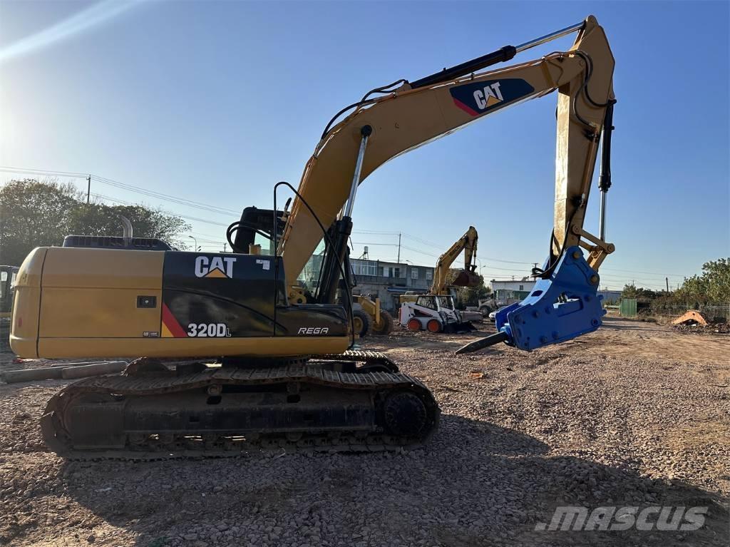 CAT 320D Bagri goseničarji