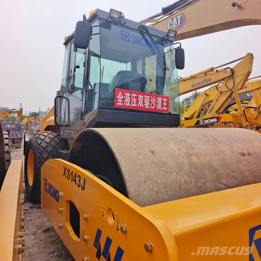 XCMG XS 143 J Enojni valjarji