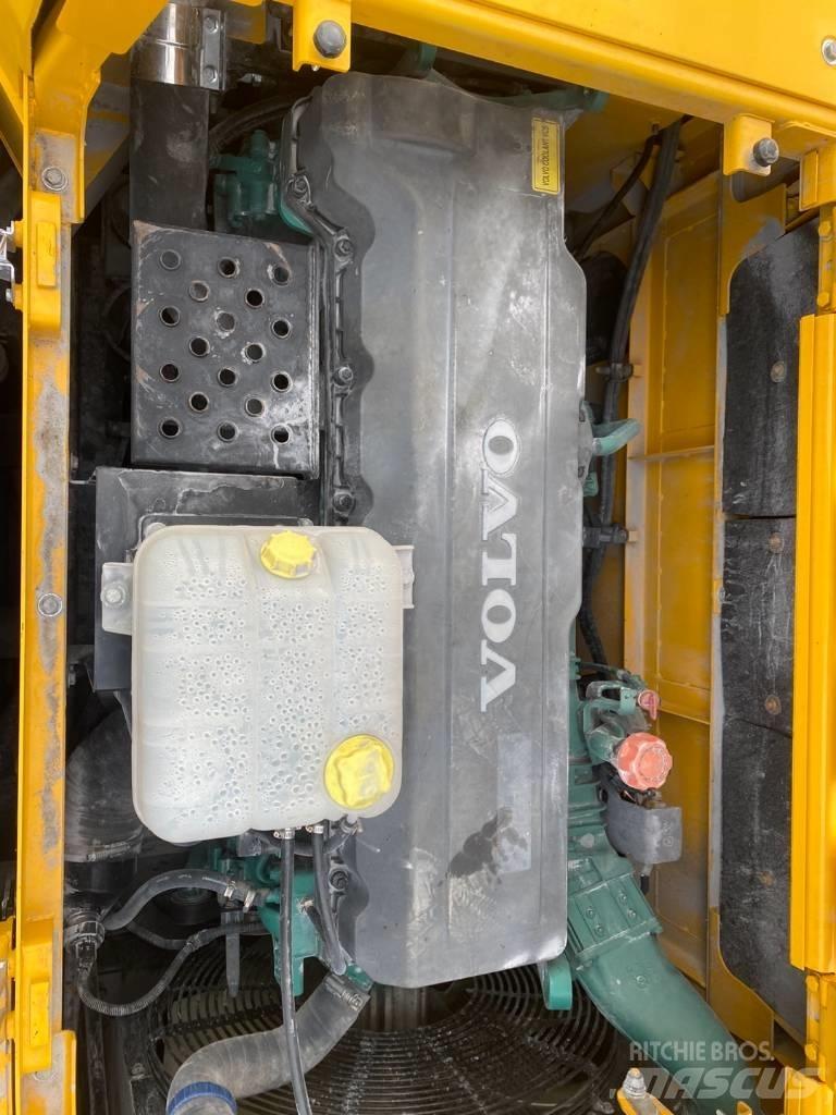 Volvo 480D Bagri goseničarji