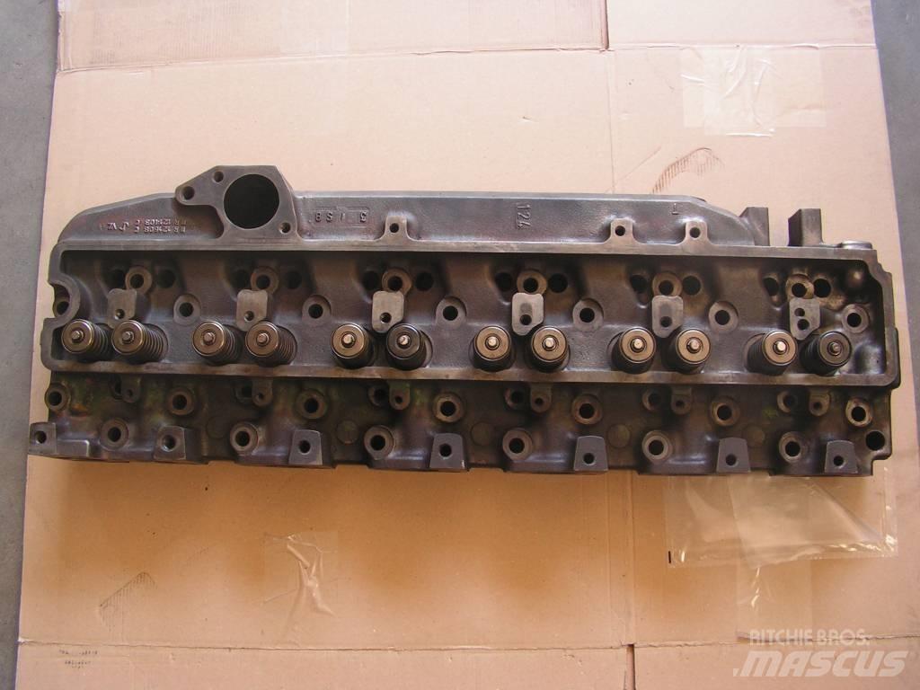 John Deere 6910 Motorji