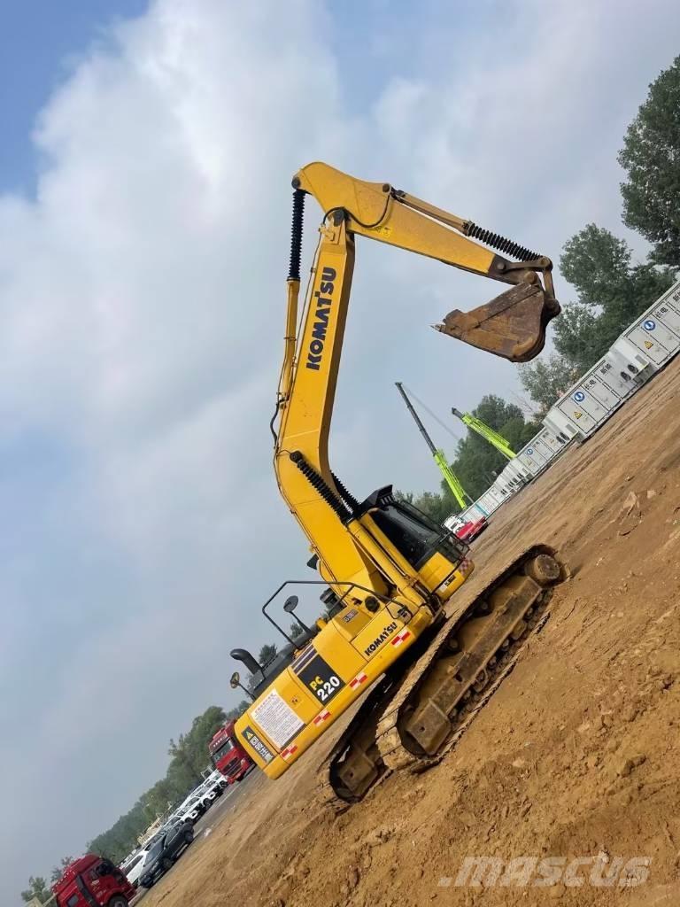 Komatsu pc220-8 Bagri goseničarji