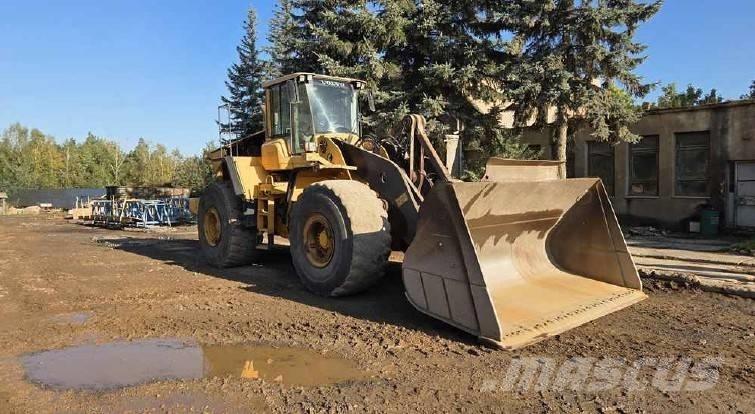 Volvo L 220 F Kolesni nakladalci