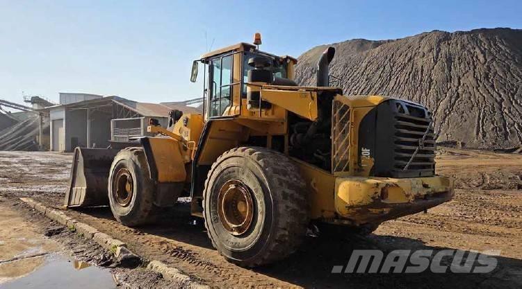 Volvo L 220 F Kolesni nakladalci