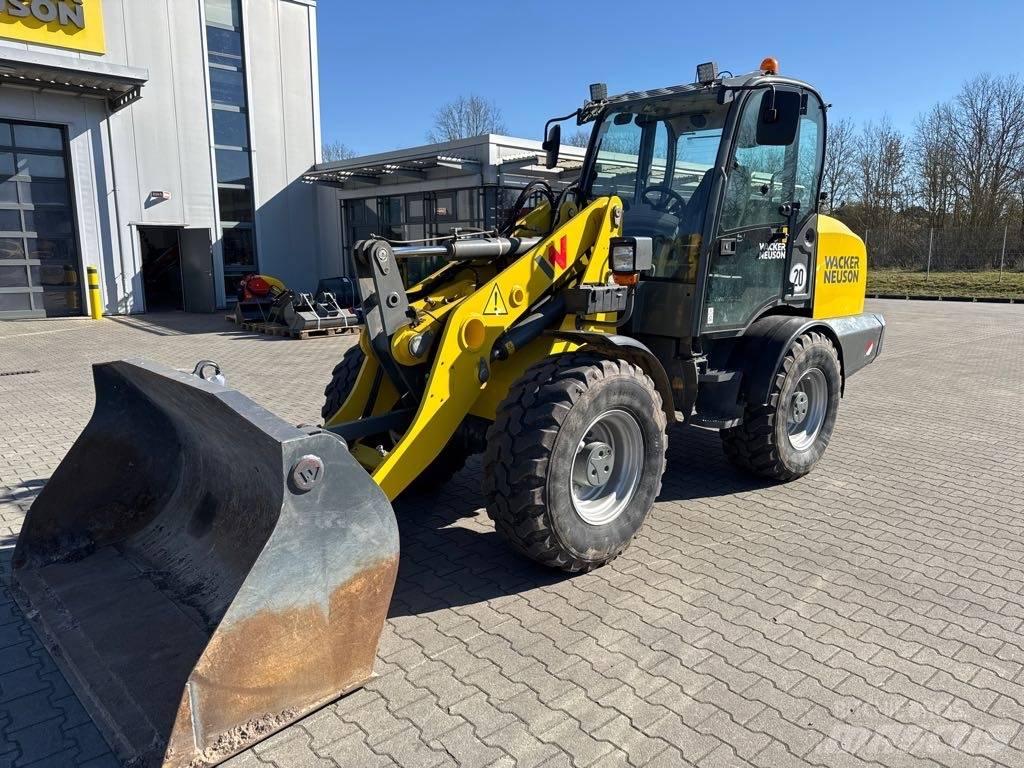 Wacker Neuson WL 70 Kolesni nakladalci