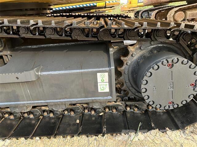 Komatsu PC 210-8 Bagri goseničarji