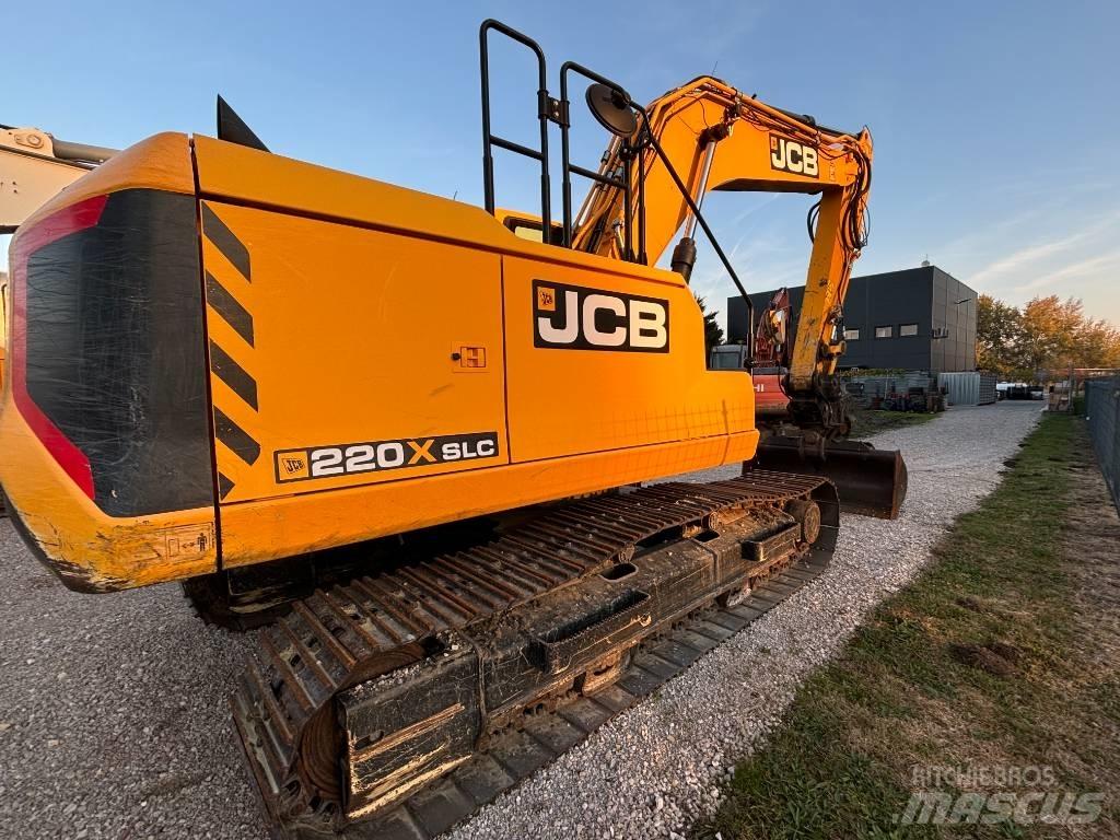 JCB 220 Bagri goseničarji