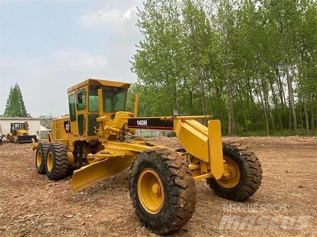 CAT 140 H Grederji