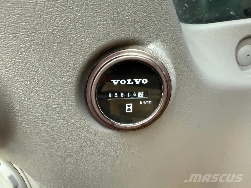 Volvo EC 380 EL Bagri goseničarji