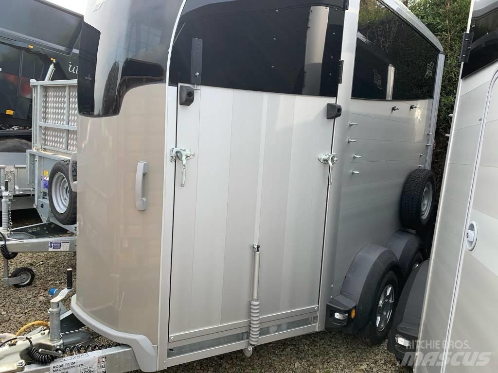 Ifor Williams HBX506 Prikolice za prevoz živine
