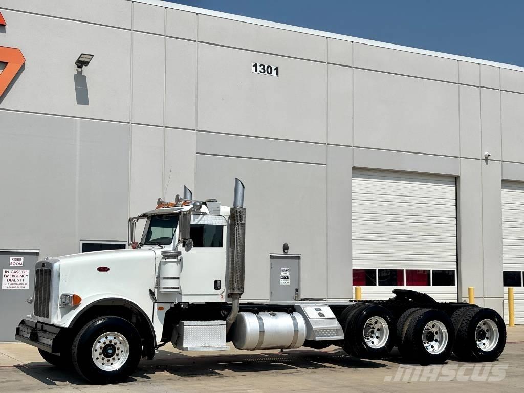 Peterbilt 367 Vlačilci