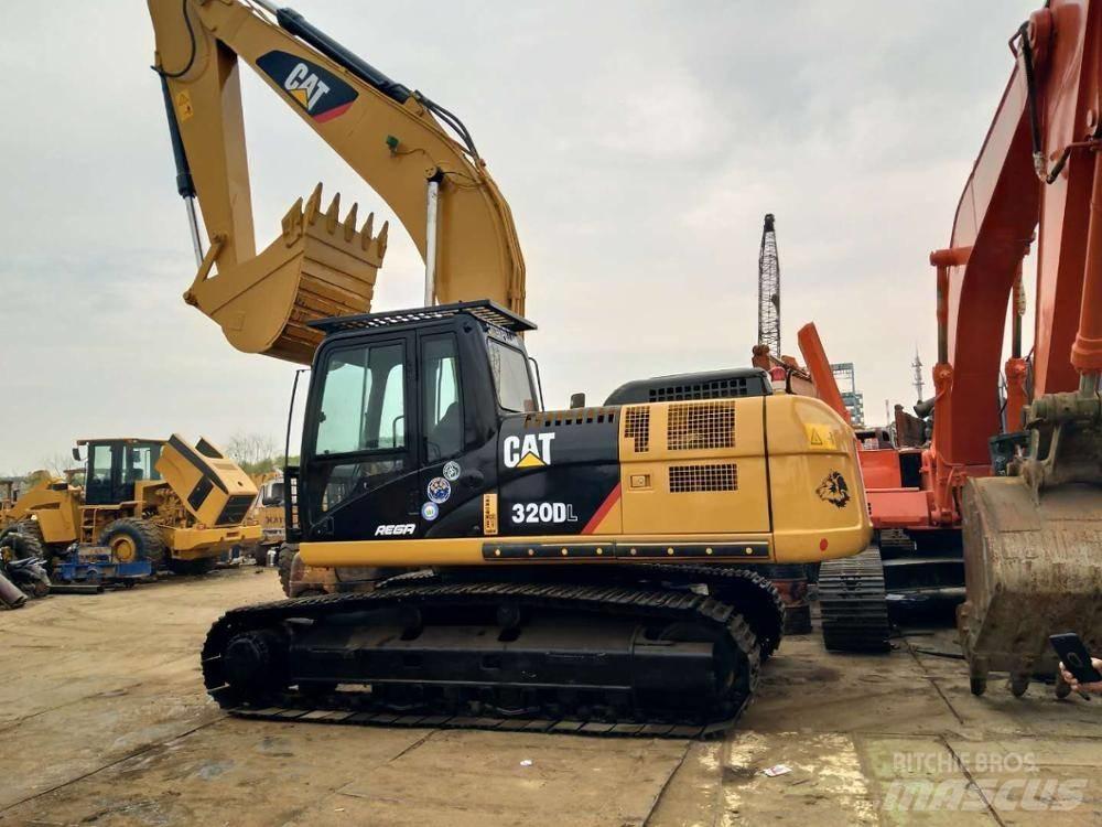 CAT 320D Bagri goseničarji