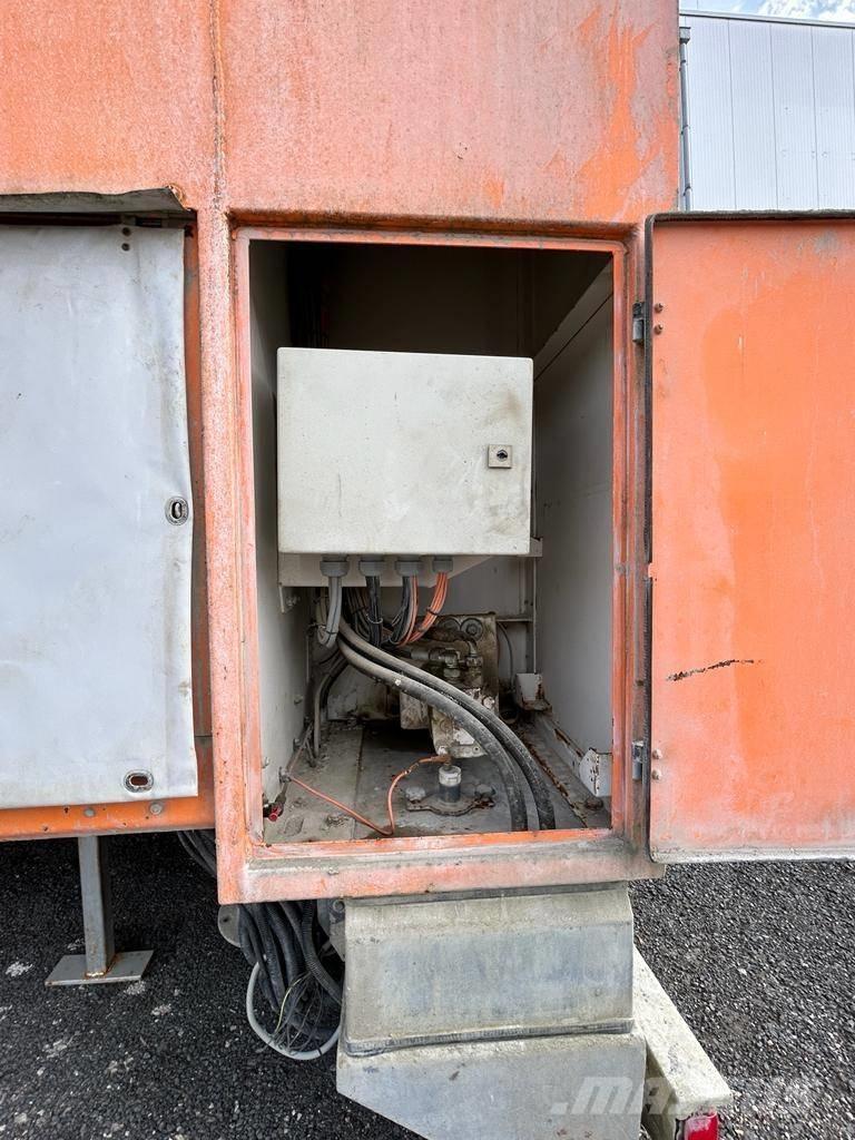 Streumaster SW 16 MC Trosilci peska in soli