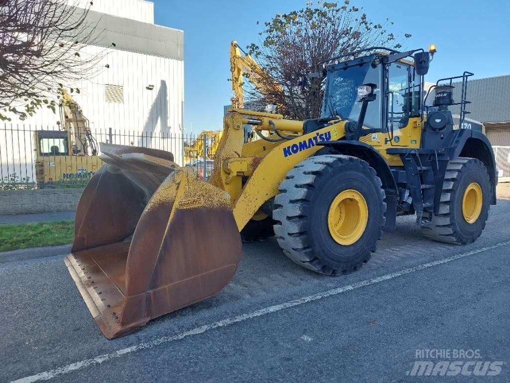 Komatsu WA470-8 Kolesni nakladalci