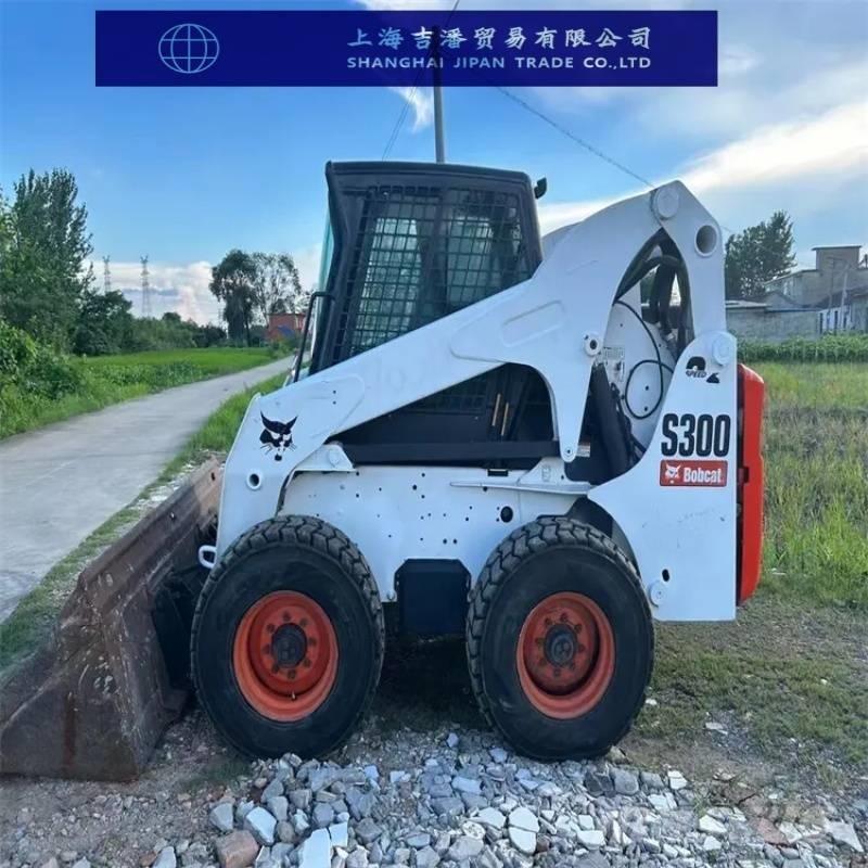 Bobcat s 300 Skid steer mini nakladalci