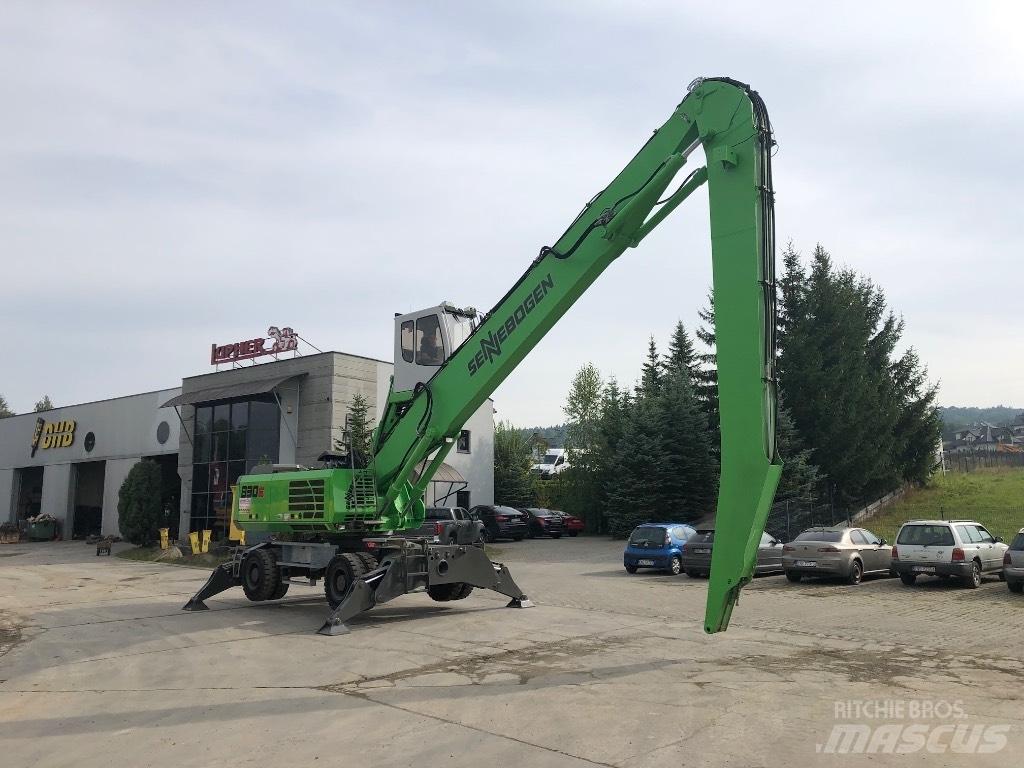 Sennebogen 830 Bagri za prekladanje primarnih/sekundarnih surovin