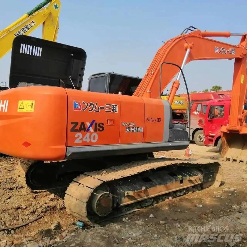 Hitachi ZX 240 Bagri goseničarji