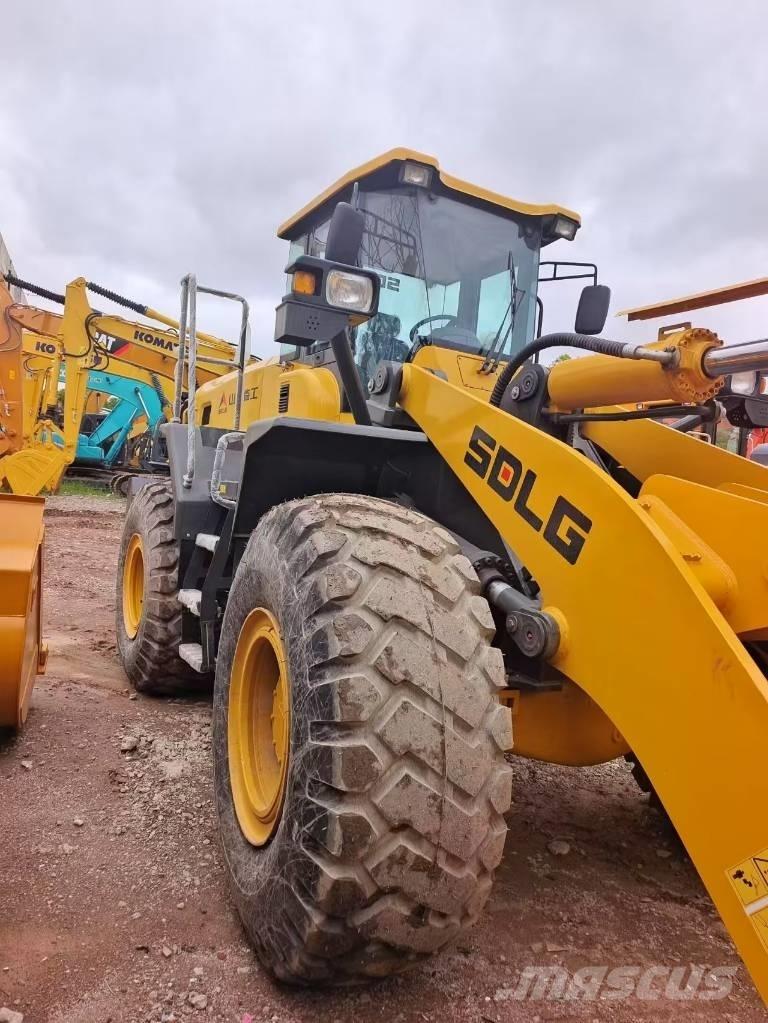 SDLG L 956 F Kolesni nakladalci