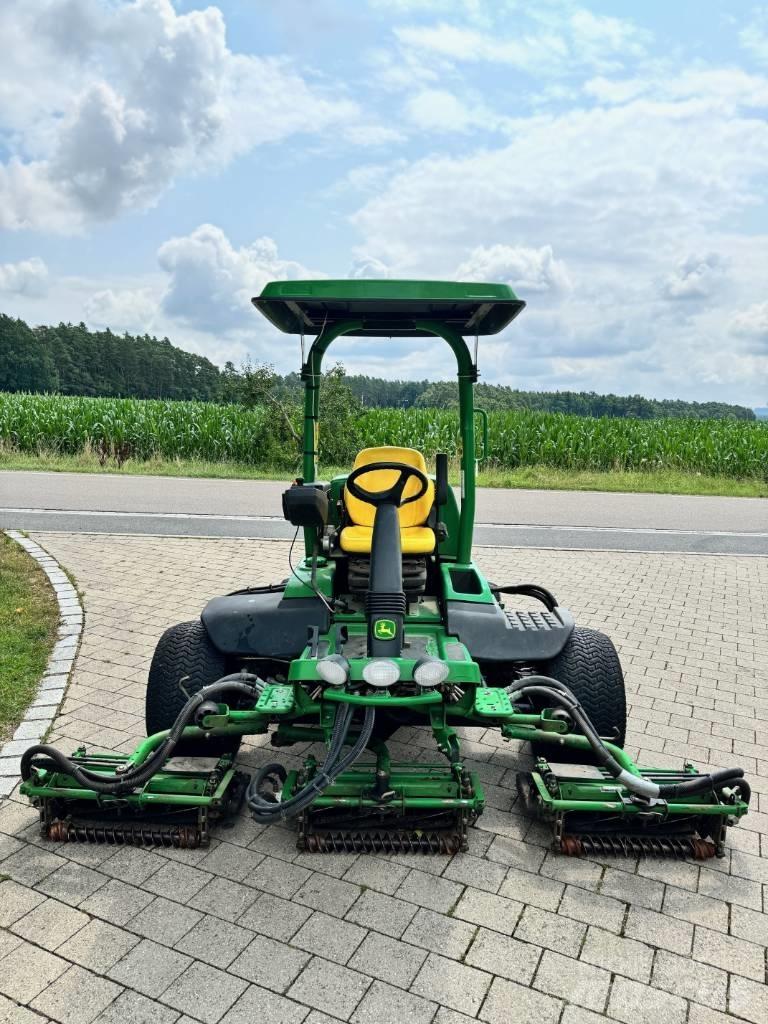 John Deere 8700 A Kosilnice za zunanji prostor