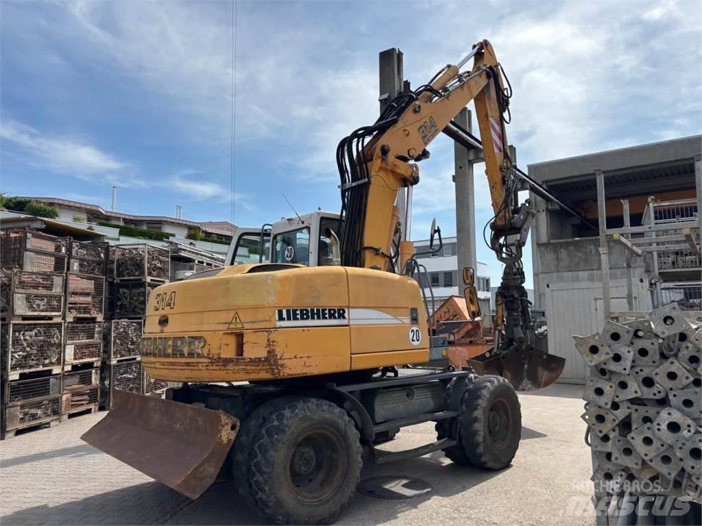 Liebherr A 314 Bagri na kolesih