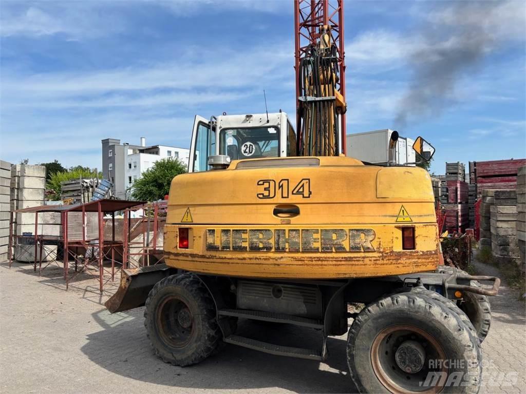 Liebherr A 314 Bagri na kolesih