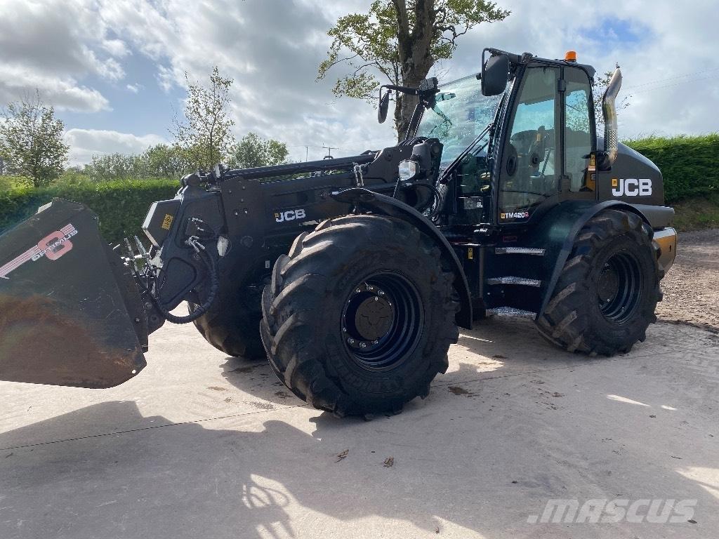 JCB TM420s Kmetijski teleskopski nakladalci