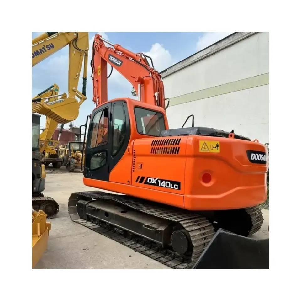 Doosan DX 140 LC Bagri goseničarji