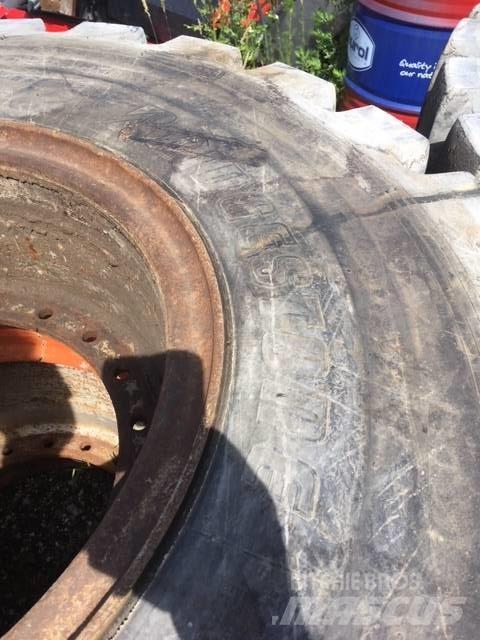 Bridgestone v Kolesni nakladalci
