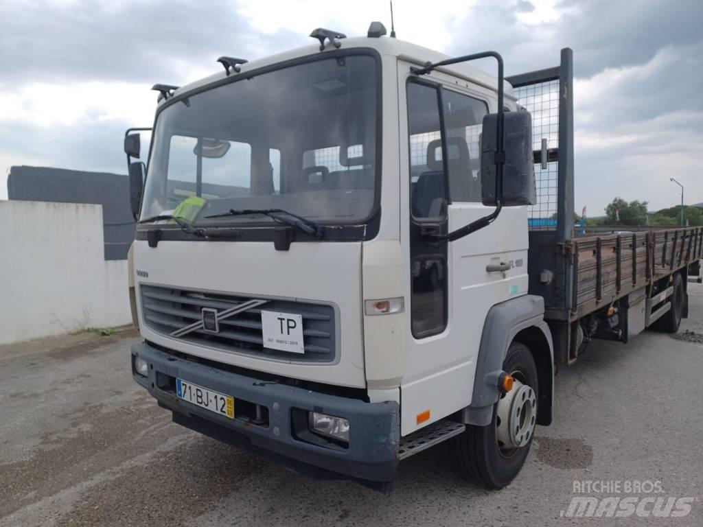 Volvo FL6 180 Tovornjaki s kesonom/platojem