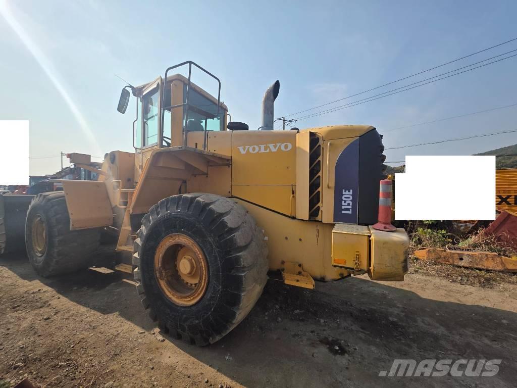 Volvo L 150 E Kolesni nakladalci