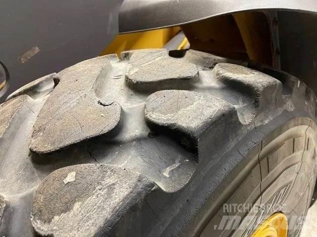 Volvo L70 F Kolesni nakladalci