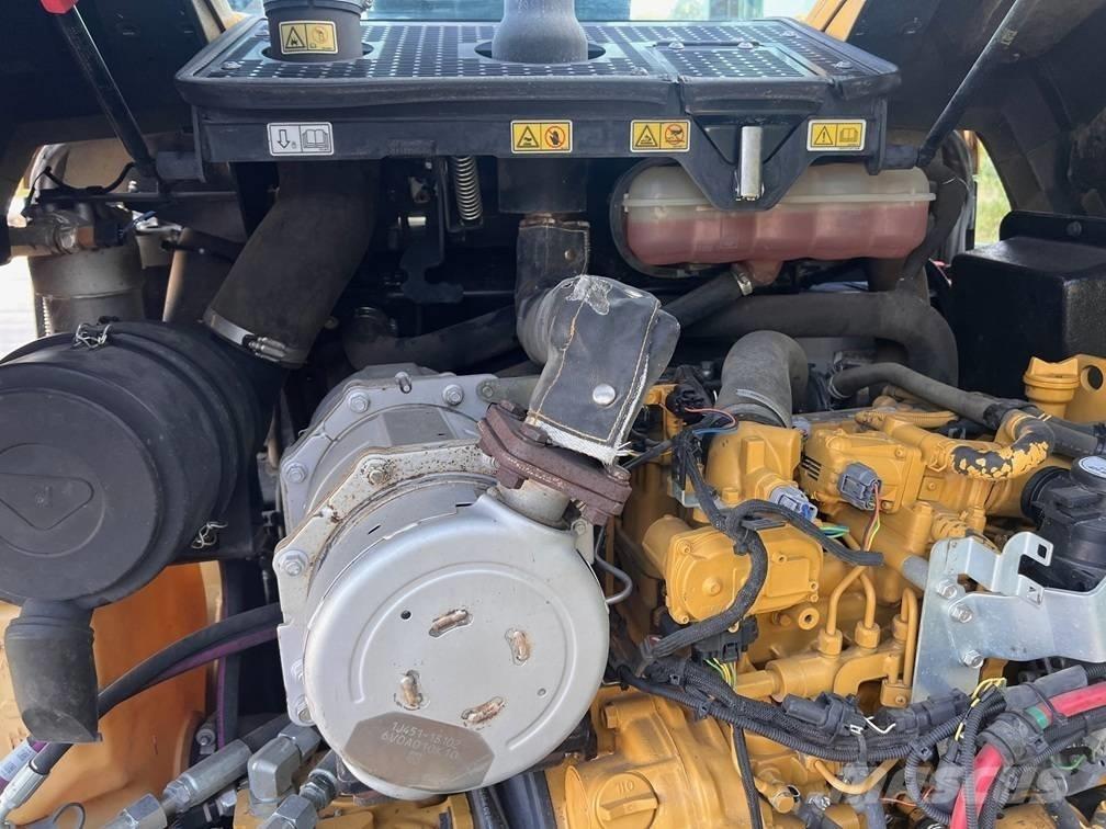 CAT 908M Radlader Kolesni nakladalci