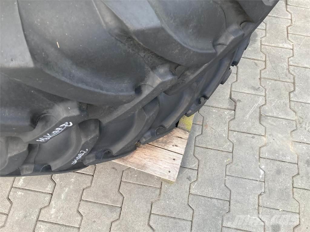 Alliance 13.6R48 Gume, kolesa in platišča