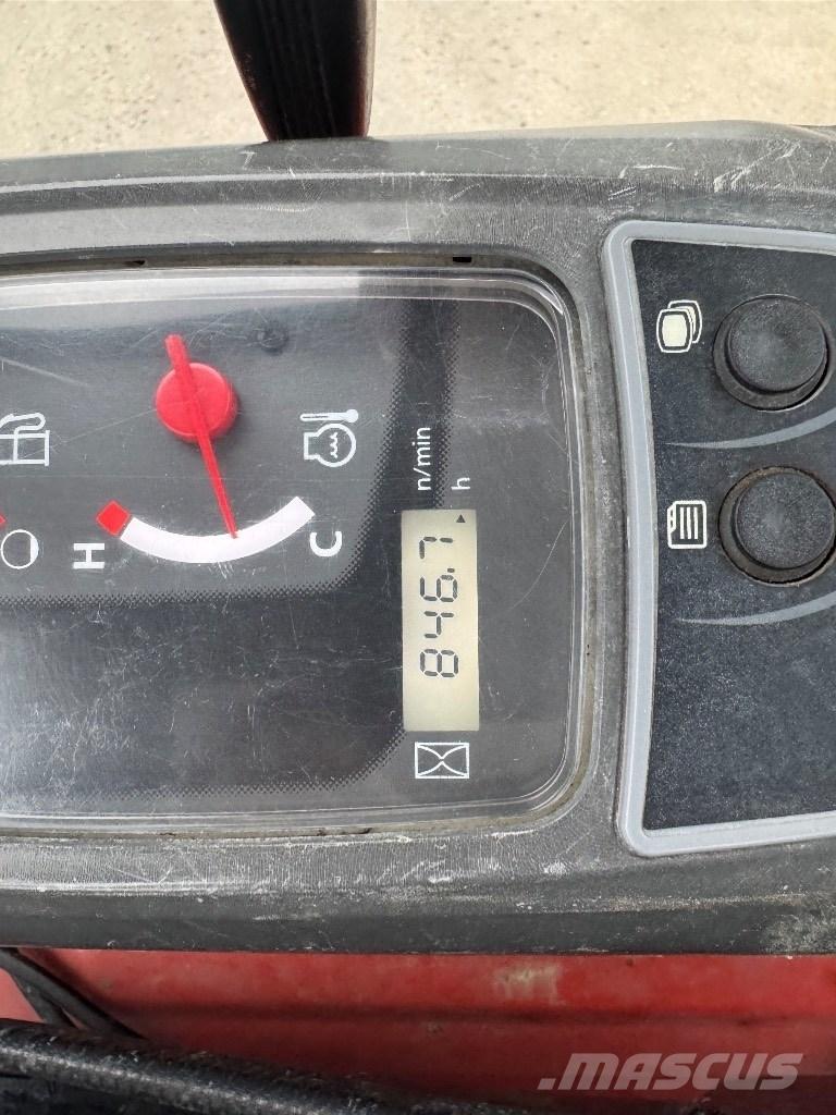 Kubota U 17 Mini bagri <7t