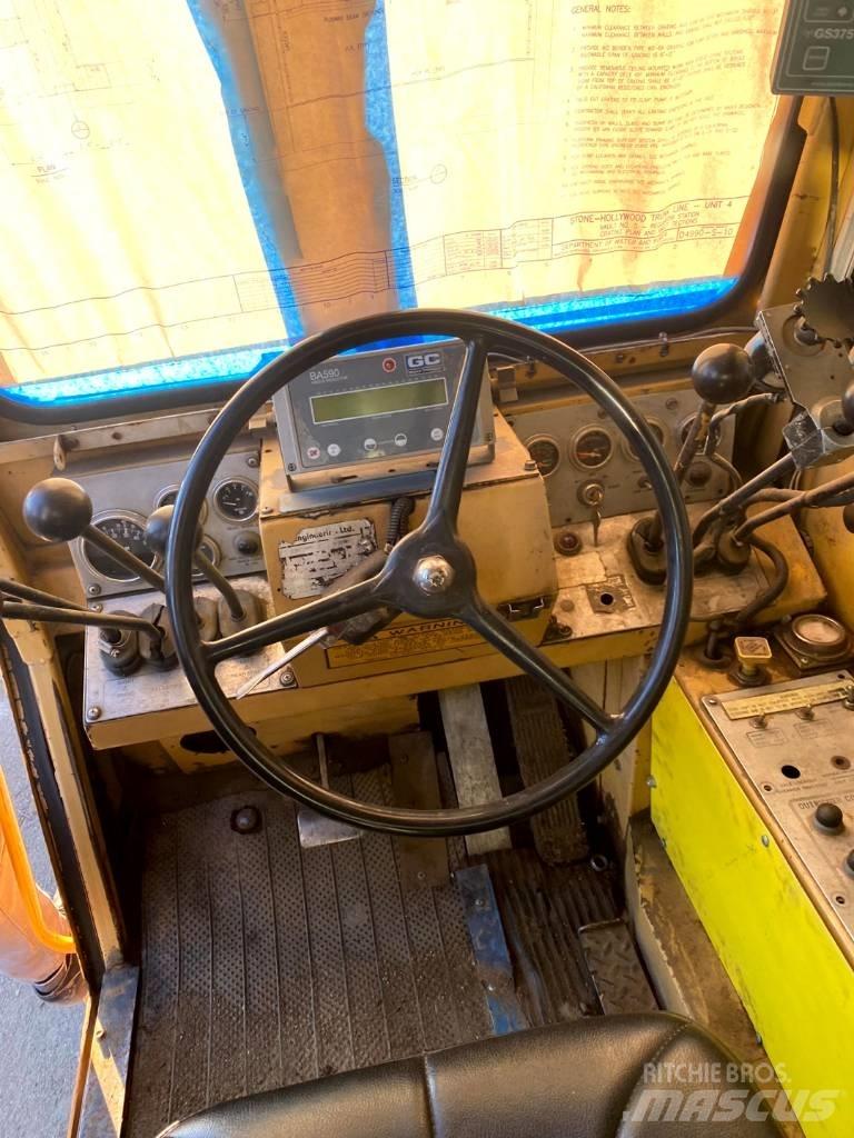 Grove RT 740 Avtodvigala
