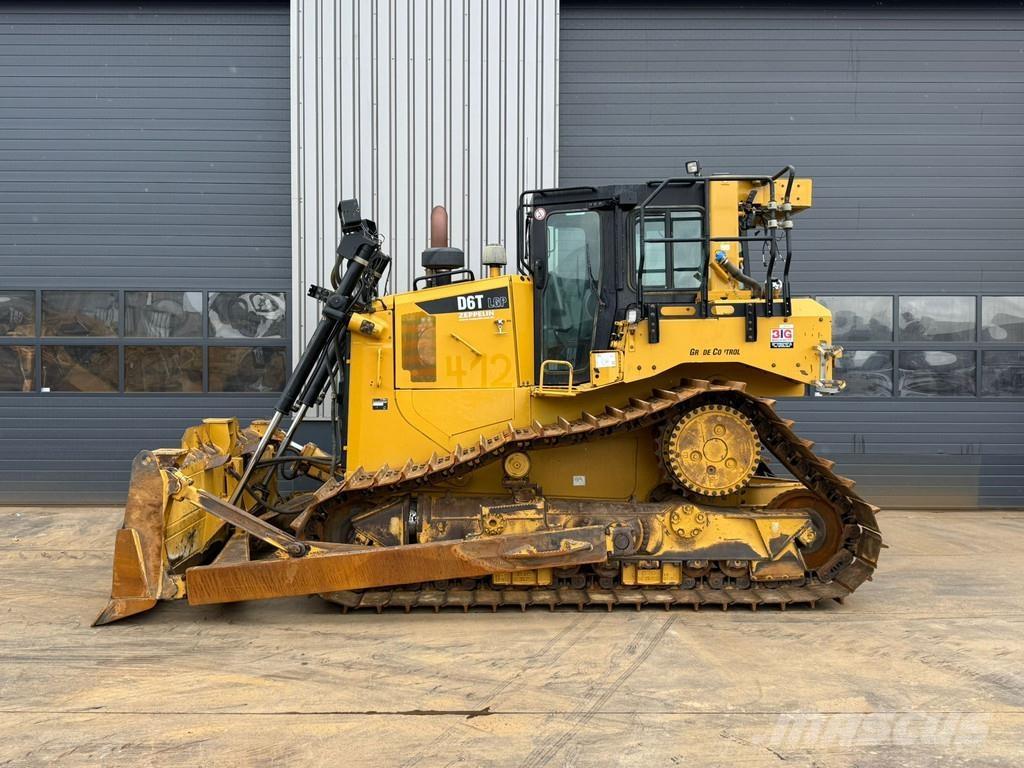 CAT D6T LGP Buldožerji goseničarji