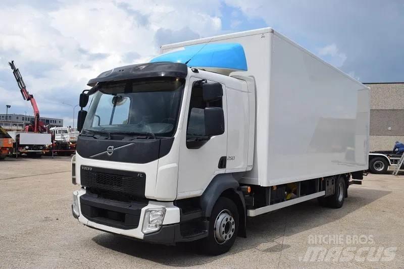 Volvo FL 250 Tovornjaki zabojniki