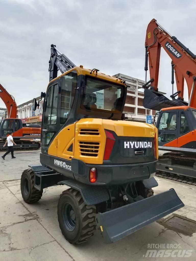 Hyundai HW 60 Eco Bagri na kolesih
