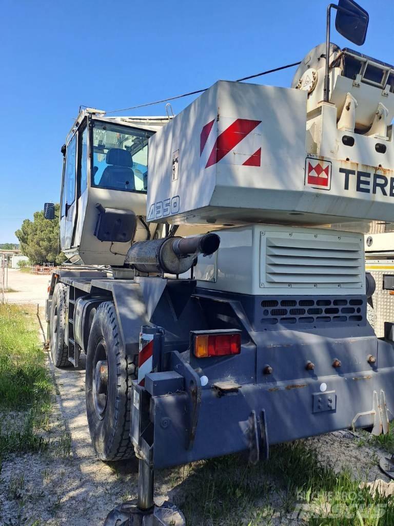 Terex A 350 Avtodvigala