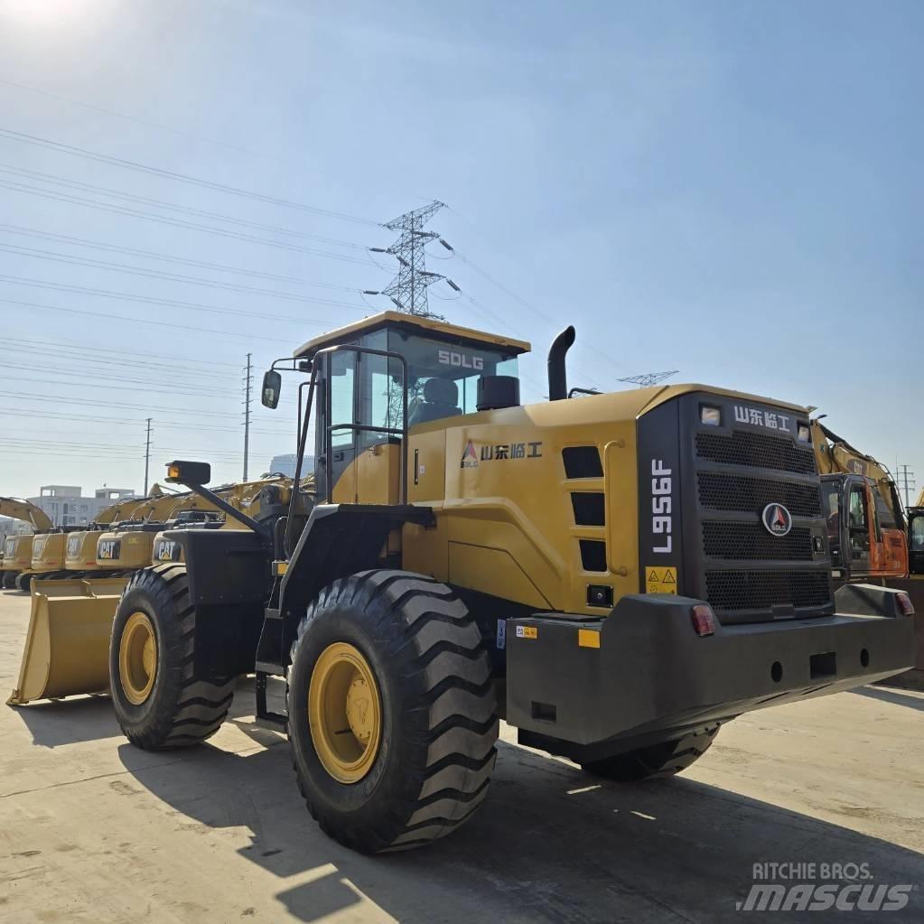 SDLG LG 956 F Kolesni nakladalci