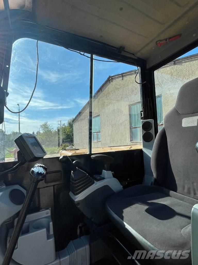 CAT 305.5 E 2 Mini bagri <7t