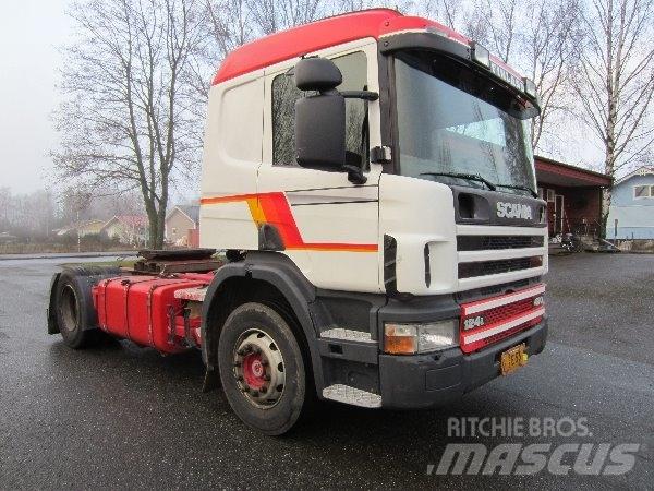 Scania P124 4X2 3700 Vlačilci
