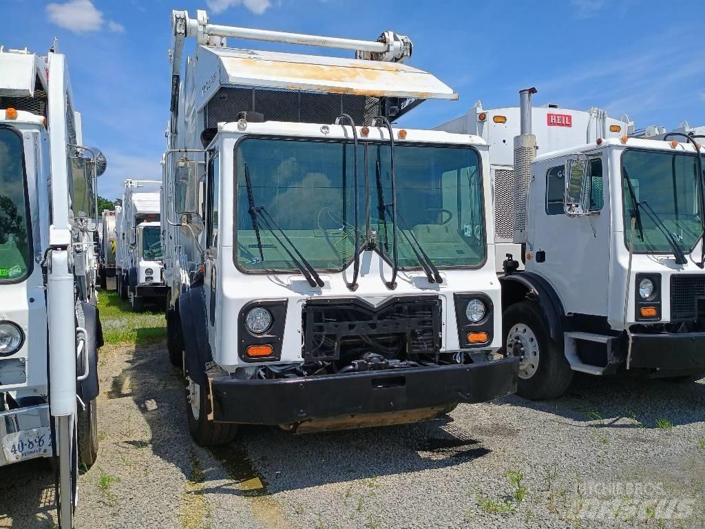 Mack MRU 613 Komunalni tovornjaki
