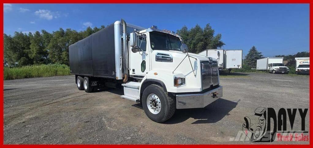 Western Star 4700 SB Vlačilci