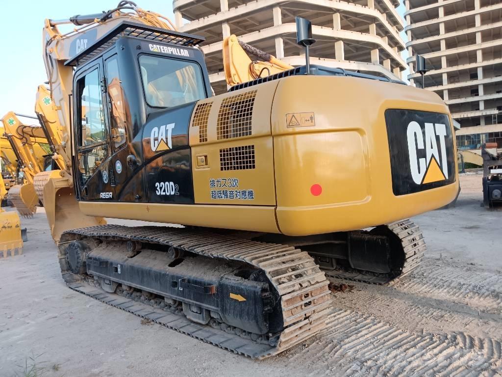 CAT 320D2 Bagri goseničarji