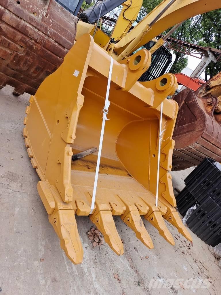 Komatsu PC 200-8N1 Bagri goseničarji
